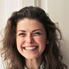 Emily Hart, supplement research editor